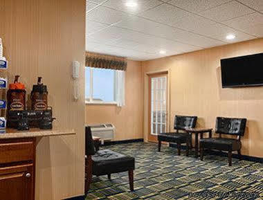 Motel Fairbridge Express Buffalo Airport 2*